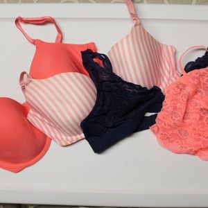 LOT of 4 Victoria's Secret bras
